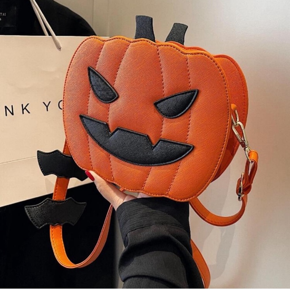 Vegan Leather Jack O’lantern Bag 🎃